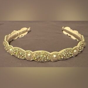 David's Bridal Bride's Pearl/Rhinestone Headband, NWT